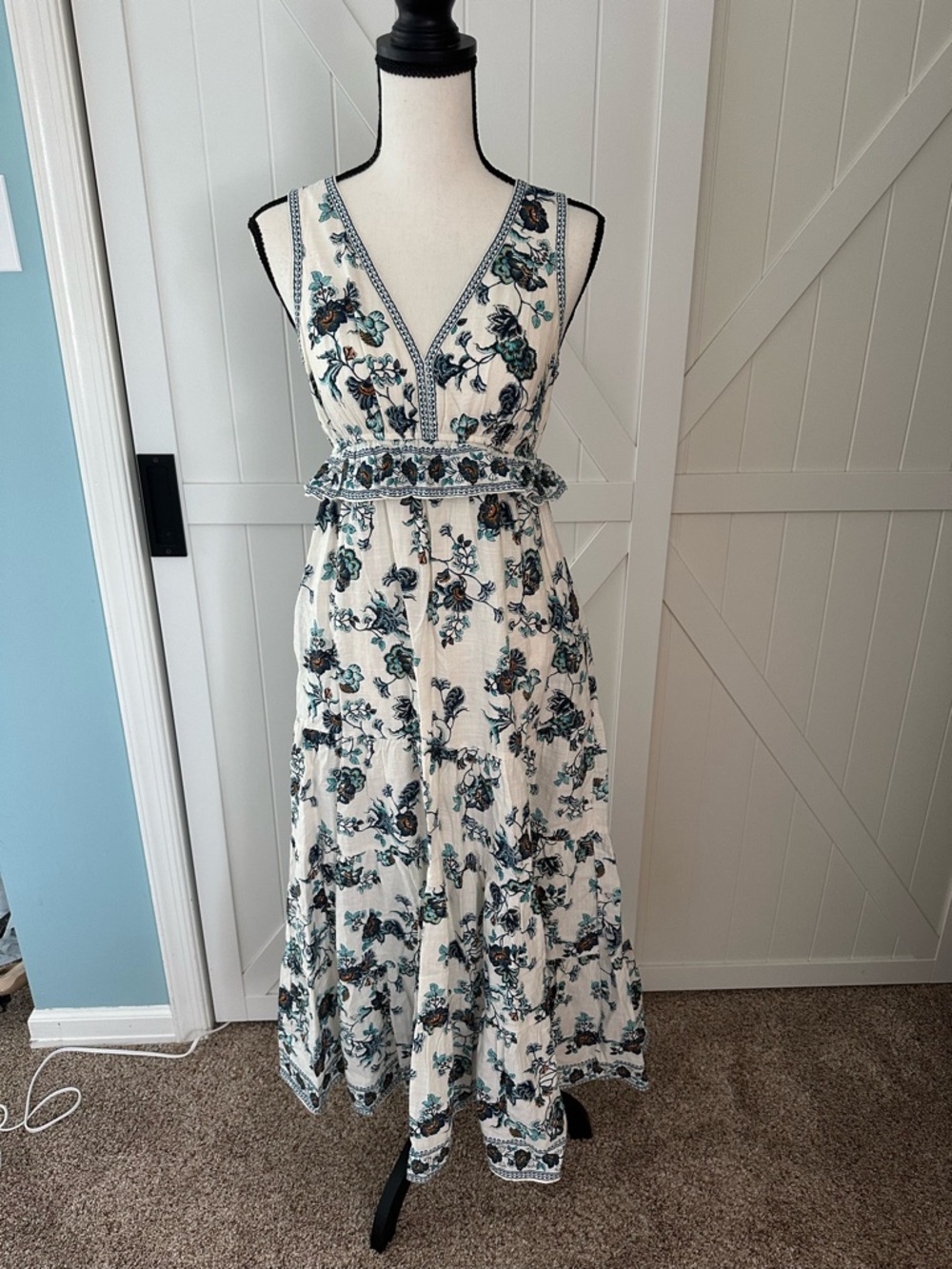 Max Studio London Floral Maxi Summer Dress XS Boho Cottagecore Tiered Ruffle